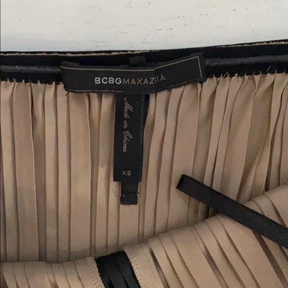 Dress - Picture 4 of 6